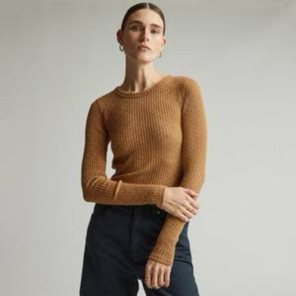 THE COZY RIB LONG-SLEEVE TEE